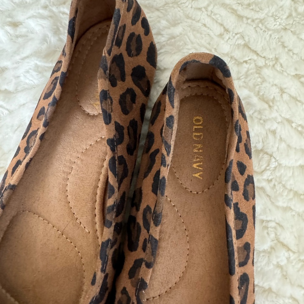 Old Navy Leopard Print Flats - Picture 3 of 5